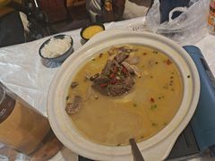 -霄汉牛三鲜湖北砂锅菜(万松园2店)