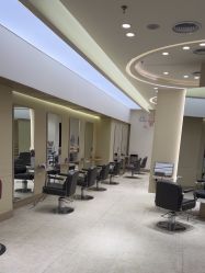 -Mentor Hair Salon