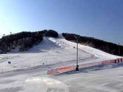 -长春莲花山滑雪场