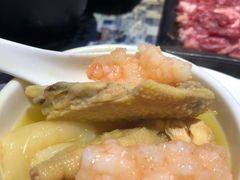 -捞围鲜·港式打边炉(海阳路店)