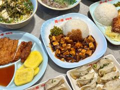 -小姜锅贴(凤凰街店)