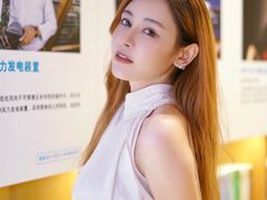 -新华文创·光的空间