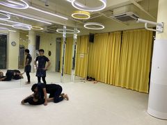 -勇气斑马·巴西柔术&跆拳道(浦东三林店)