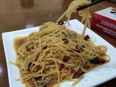 土豆丝-金阁家常菜(贵阳路店)