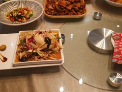 -伊带伊路新疆美食府(呼家楼店)