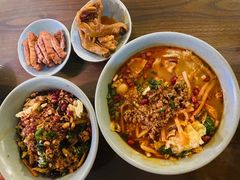 -粉家柳州螺蛳粉(杨宅路店)