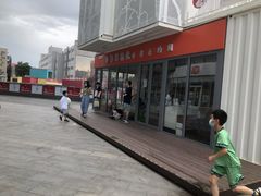 -资和信百货商场