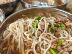 -正宗杨记普洱酸醋米线(总店)
