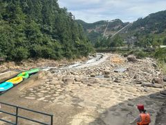 -龙井峡漂流