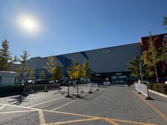 -燕莎奥特莱斯购物中心