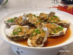 -沪华海鲜大酒楼(南汇店)