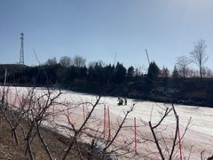 -秦皇古道滑雪场