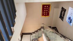 -苗方清颜痘肌研究所