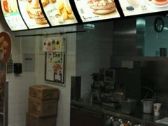 -麦当劳(湛江大厦店)