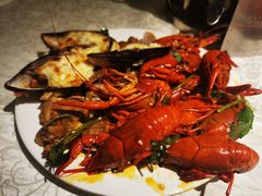 -领鲜活海鲜榴莲自助火锅(东门店)