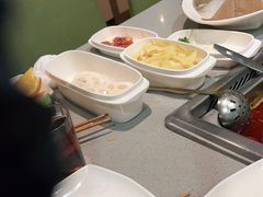 -海底捞火锅(新松江路店)