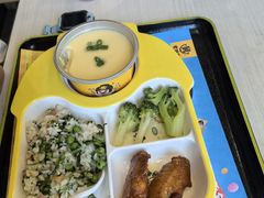 -老娘舅餐厅(黄龙体育中心店)