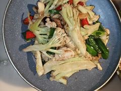 -初蓉丨遇见新川菜(亲贤街荣耀店)