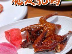 -蝴蝶里·粤菜·点心(龙湖天街&滨江店)