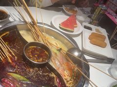 -佰人王串串香火锅(洋珠巷店)