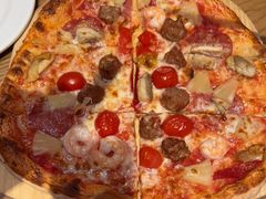 -城市大道红炉披萨烘焙坊