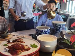 精品烤鸭-悦江(梅奔中心店)