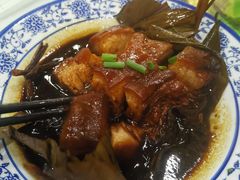 东坡肉-邱记私房菜·十八年本地菜