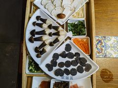 -芸南道·过桥米线(昆明老街旗舰店)