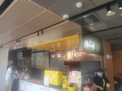 -麦当劳(中二横路店)