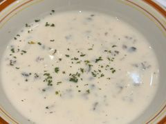 奶油蘑菇汤-萨莉亚意式餐厅(万嘉商业广场店)