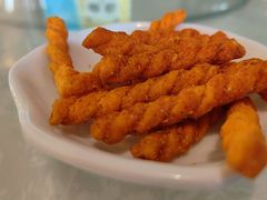 -老鼎万春卤菜(五代传承创始老店)