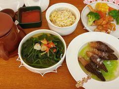-雪梅月子中心(华侨城店)