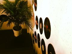 -84那年咖啡馆(李沧万达店)