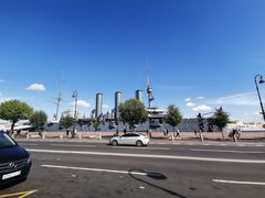 -阿芙乐尔号巡洋舰