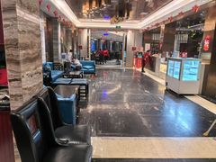-忘情水鱼头·鲜鱼火锅(滨江中路店)