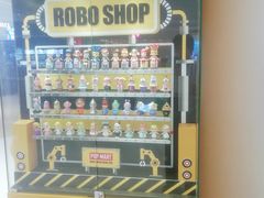 -泡泡玛特POPMART(合生汇店)