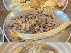 -谢大牛馆·中式卤牛排(老店)