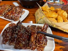 -爆炸头阿姨小四川正宗川味小吃(无任何分店)