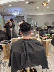 -八佰伴8008星级形象店