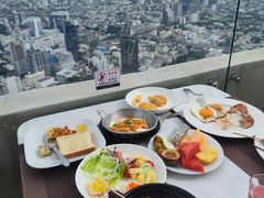 -彩虹云霄拜约克摩天塔