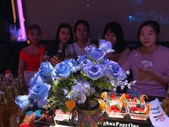 -奉化一页时尚KTV(奉化店)