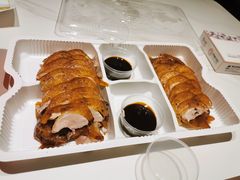 北京烤鸭-皇城根·鲁菜济南菜·吊炉烤鸭·炒鸡鱼头(济南旗舰店)