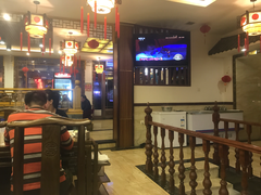 大堂-盛元盛居传统炭火锅(绿园店)