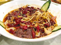 水煮牛肉-鸿记海鲜大酒楼(开发区店)