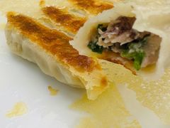 虾爬子锅贴-品海楼·大连海胆锅贴馆(东港店)
