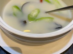 -鹊玥·粤菜小馆(汇智国际商业中心店)