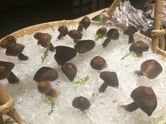 -余欢领鲜火锅(新街口店)
