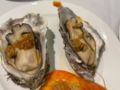 -广州万富希尔顿酒店·感趣自助餐厅·金秋蟹宴生蚝海鲜刺身