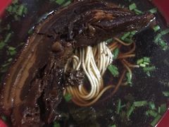 -小龙大肉面馆