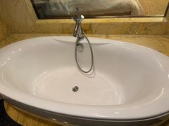 -绍兴鉴湖君澜大酒店